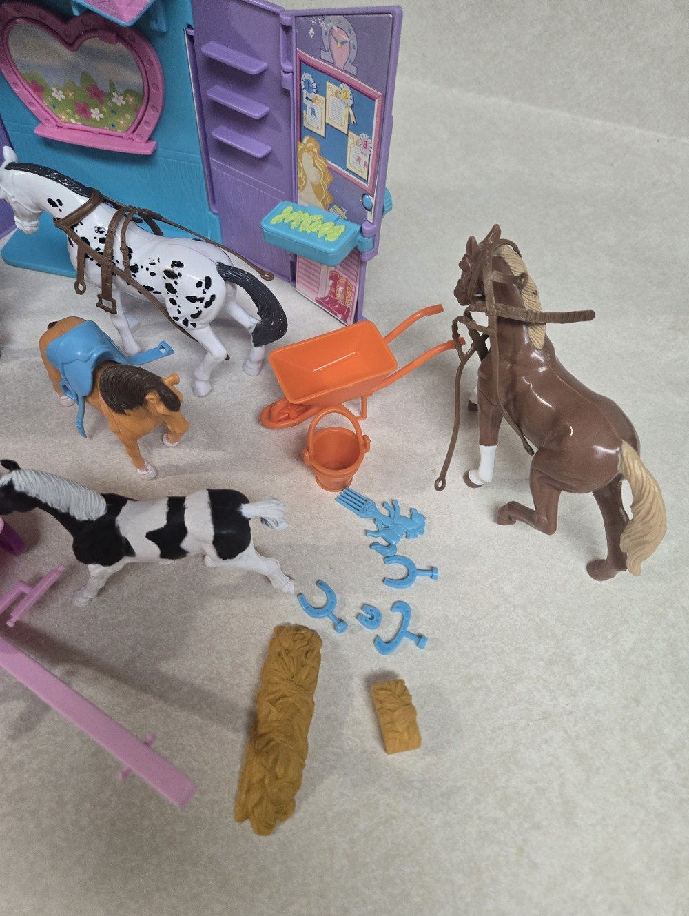 Horse Stable Ranch Toy Bundle - Picture 7 of 16